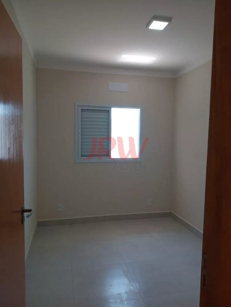 Casa à venda com 3 quartos, 150m² - Foto 2