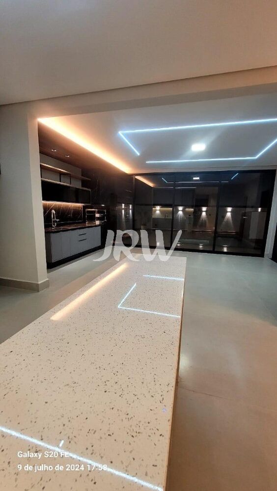 Casa, 3 quartos, 208 m² - Foto 27