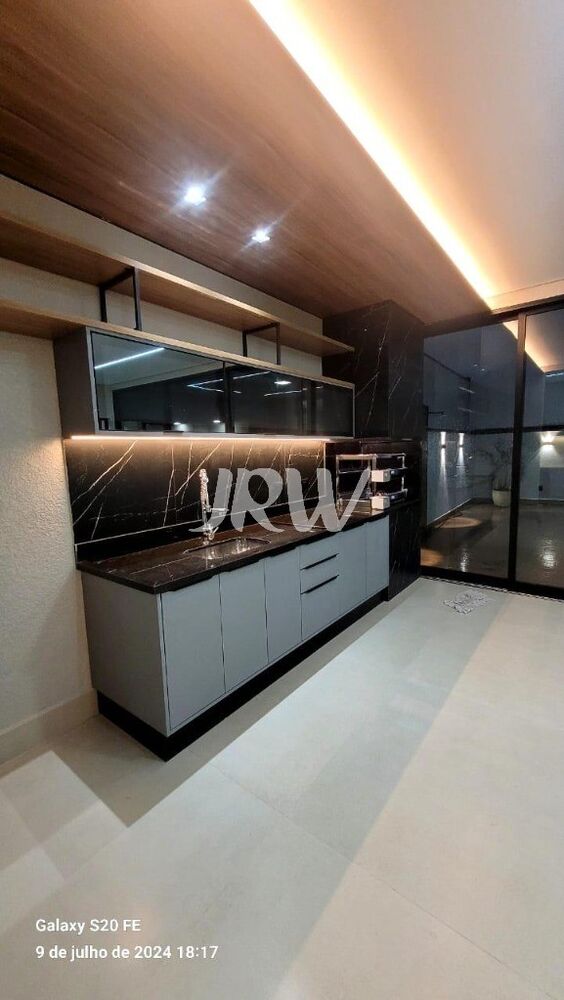 Casa, 3 quartos, 208 m² - Foto 21