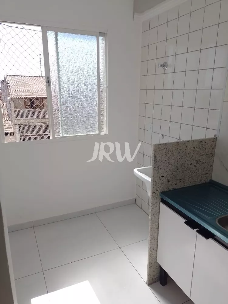 Apartamento à venda com 2 quartos, 45m² - Foto 4