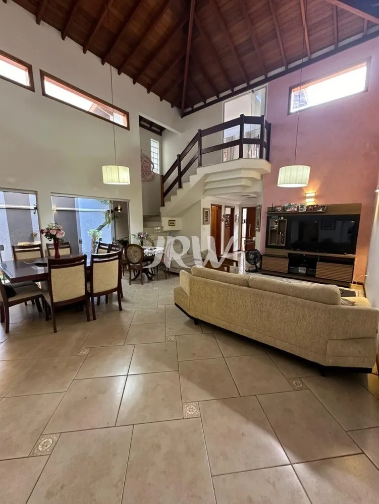 Casa, 3 quartos, 450 m² - Foto 2