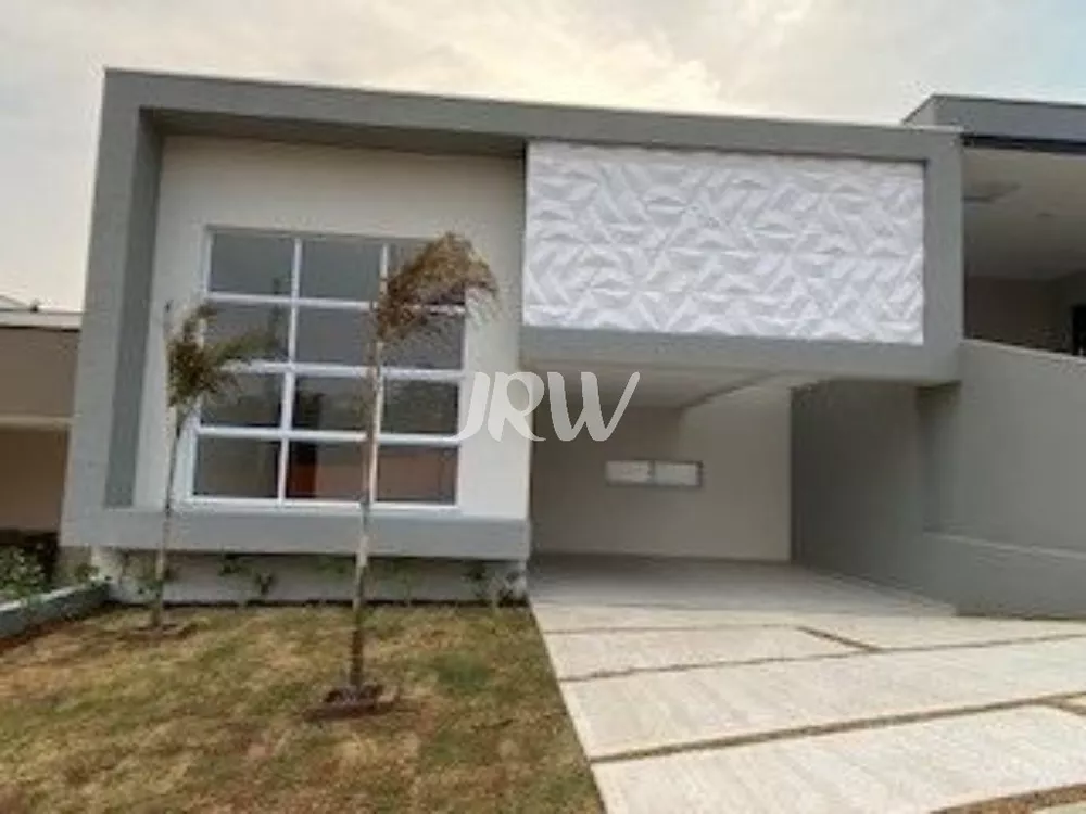 Casa à venda com 3 quartos, 170m² - Foto 1