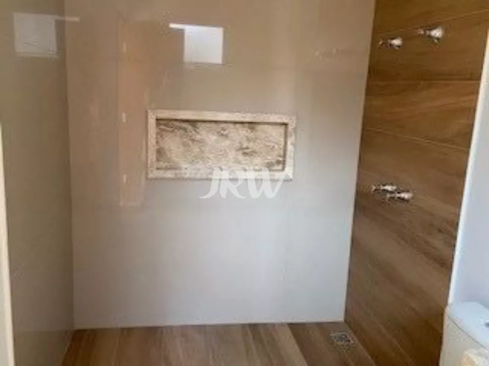 Casa à venda com 3 quartos, 170m² - Foto 2