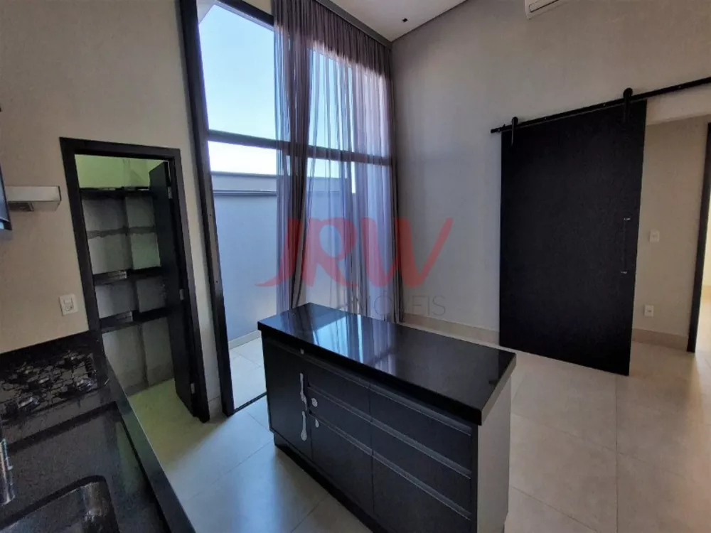 Casa à venda com 3 quartos, 179m² - Foto 8