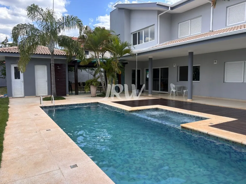 Chácara, 4 quartos, 2550 m² - Foto 1