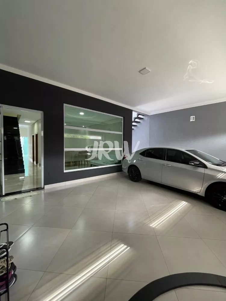 Casa, 4 quartos, 202 m² - Foto 2