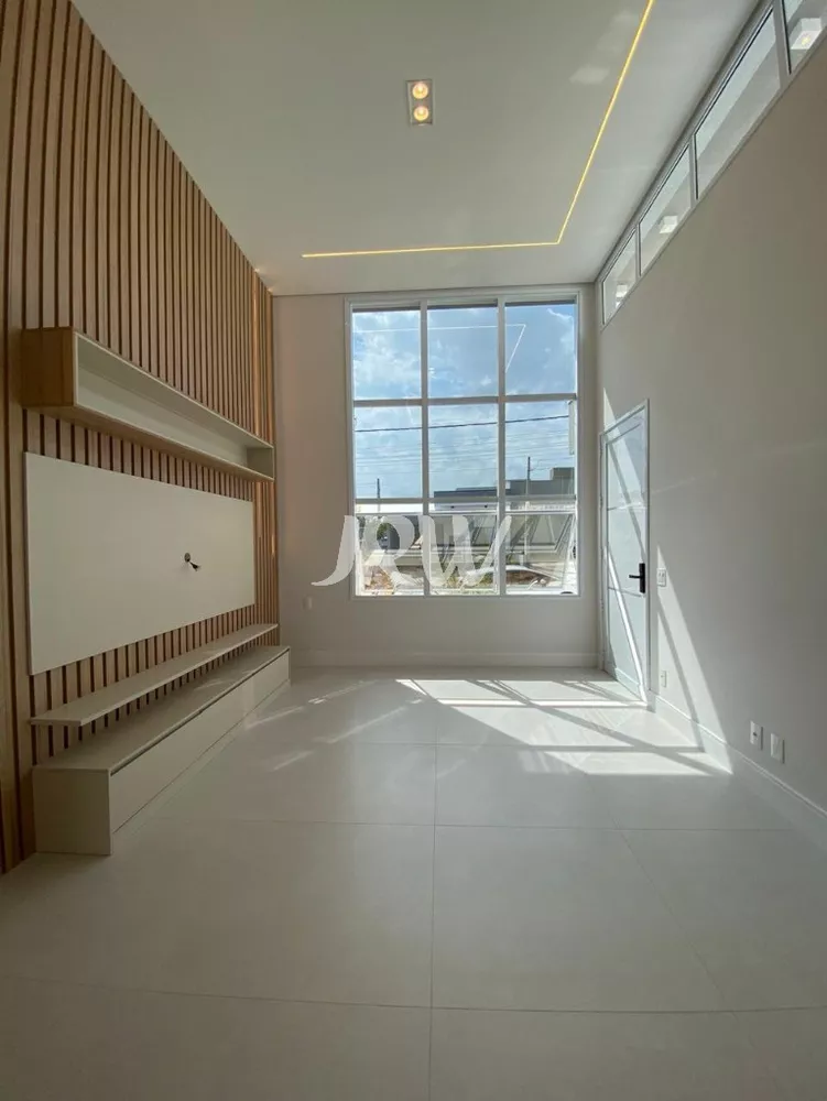 Casa, 3 quartos, 227 m² - Foto 3
