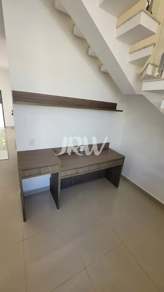 Casa à venda com 3 quartos, 161m² - Foto 3