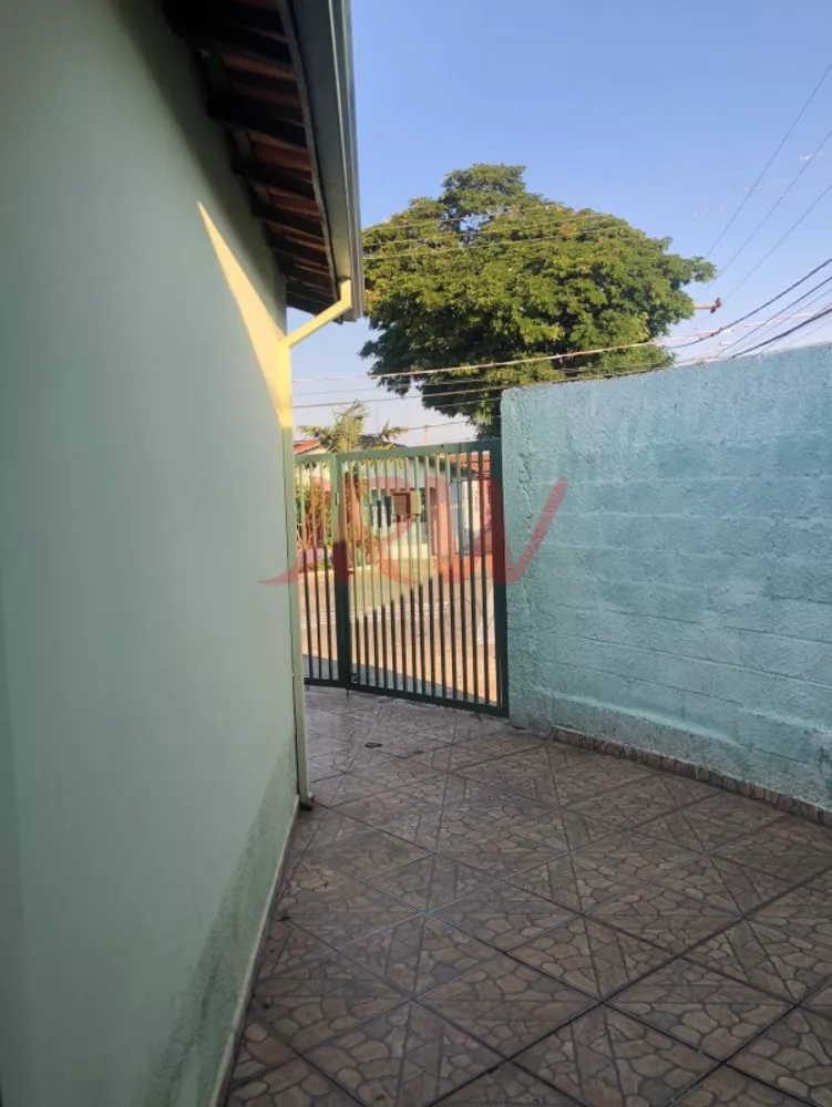 Casa à venda com 2 quartos, 250m² - Foto 3