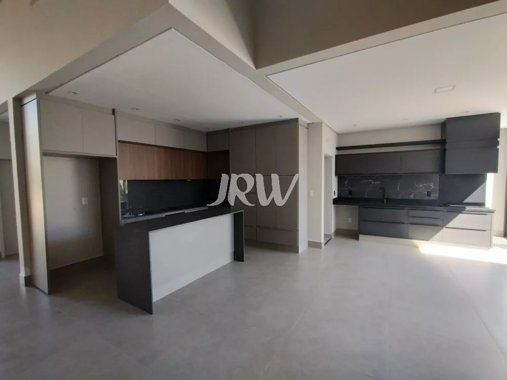 Casa à venda com 4 quartos, 230m² - Foto 14