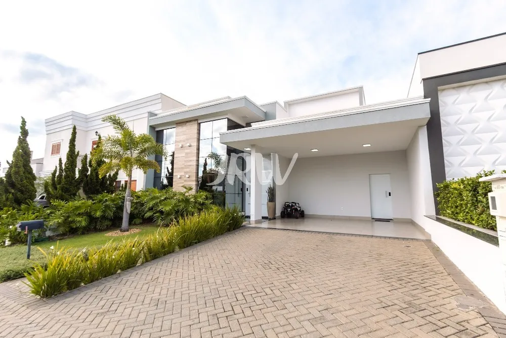 Casa, 3 quartos, 199 m² - Foto 1
