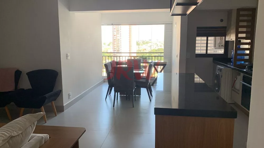 Apartamento à venda com 3 quartos, 93m² - Foto 2