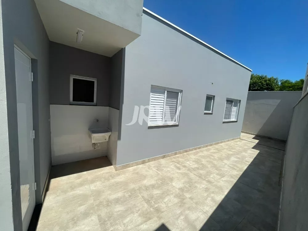 Casa à venda com 2 quartos, 60m² - Foto 10