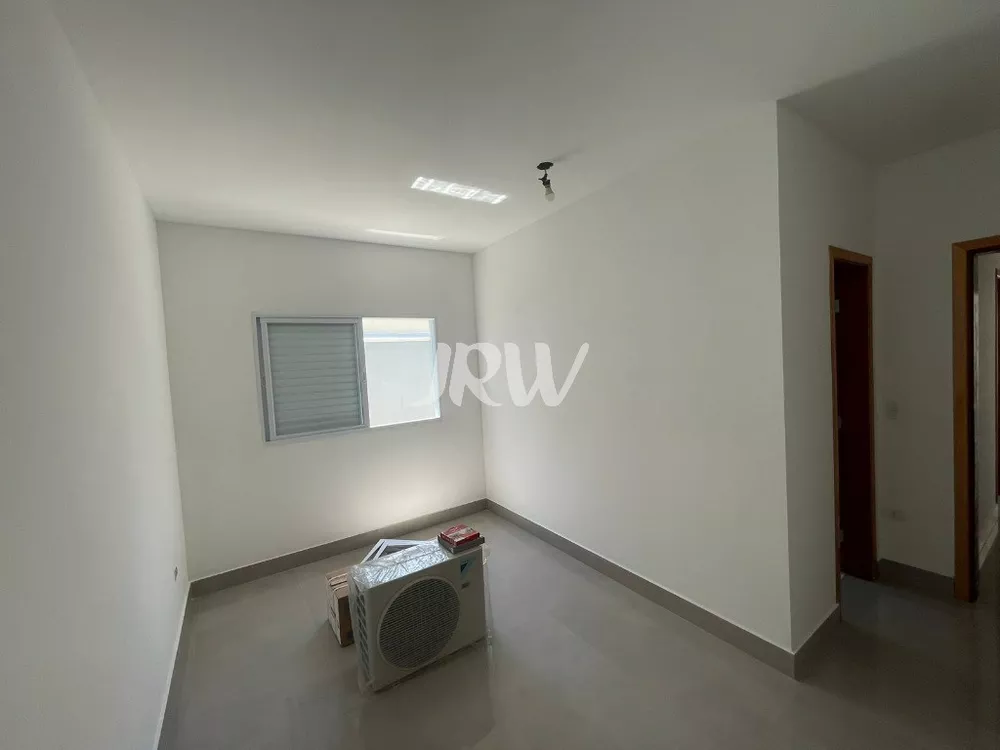 Casa à venda com 2 quartos, 60m² - Foto 5