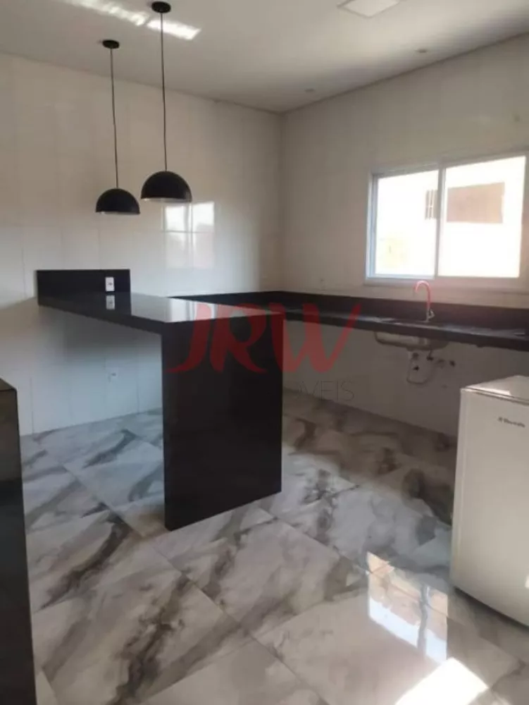 Prédio Inteiro à venda com 3 quartos, 200m² - Foto 3