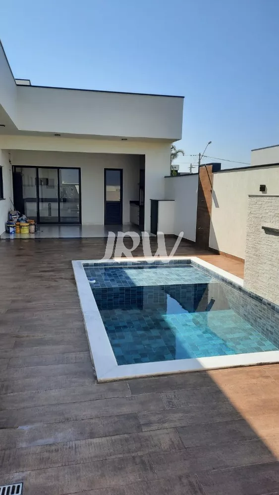 Casa à venda com 3 quartos, 308m² - Foto 3