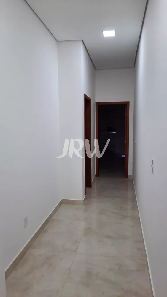 Casa à venda com 3 quartos, 308m² - Foto 9