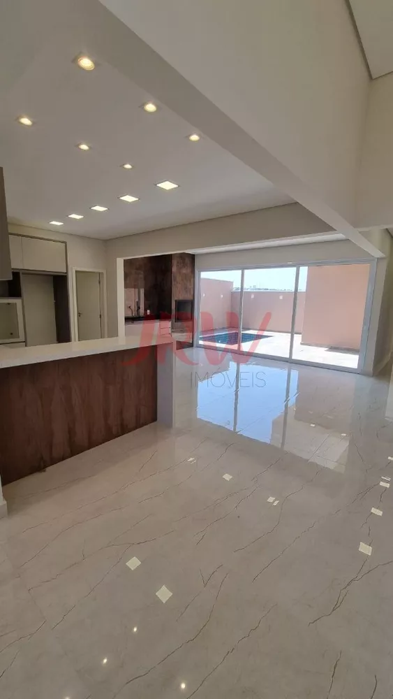 Casa à venda com 3 quartos, 250m² - Foto 5