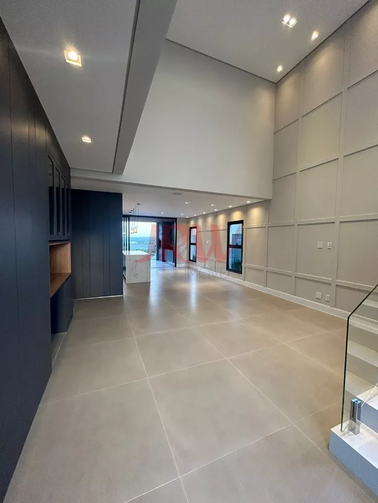 Casa à venda com 4 quartos, 490m² - Foto 4