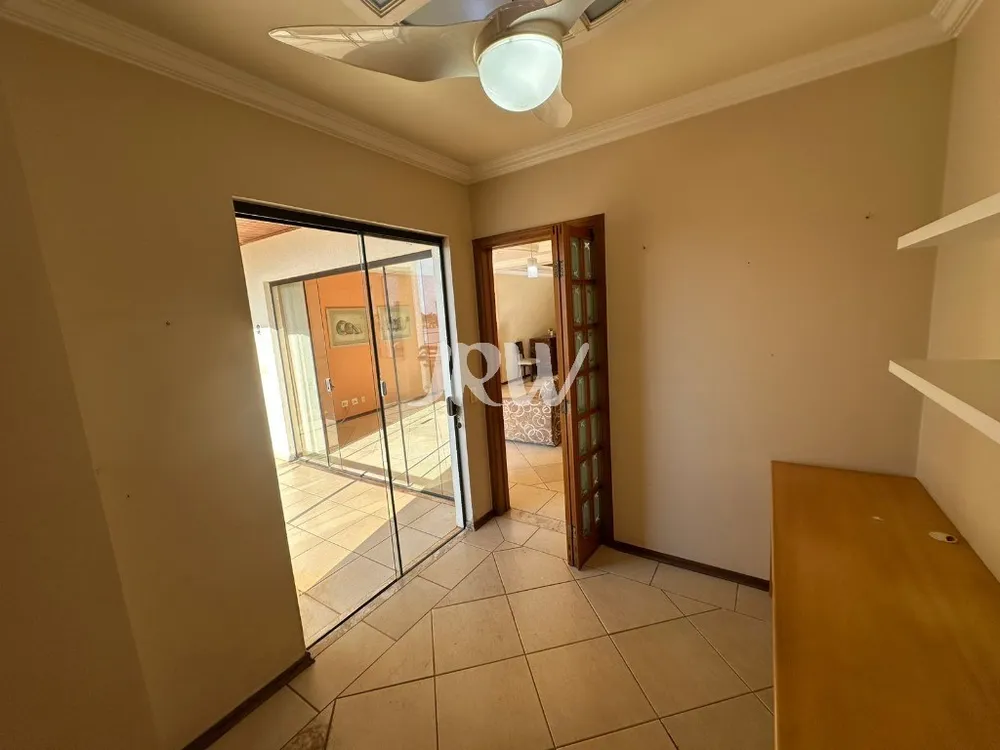 Cobertura, 4 quartos, 296 m² - Foto 5