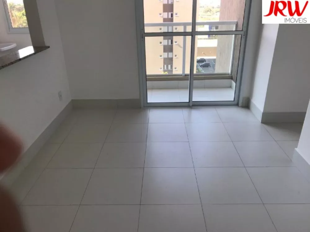 Apartamento à venda com 3 quartos, 63m² - Foto 2