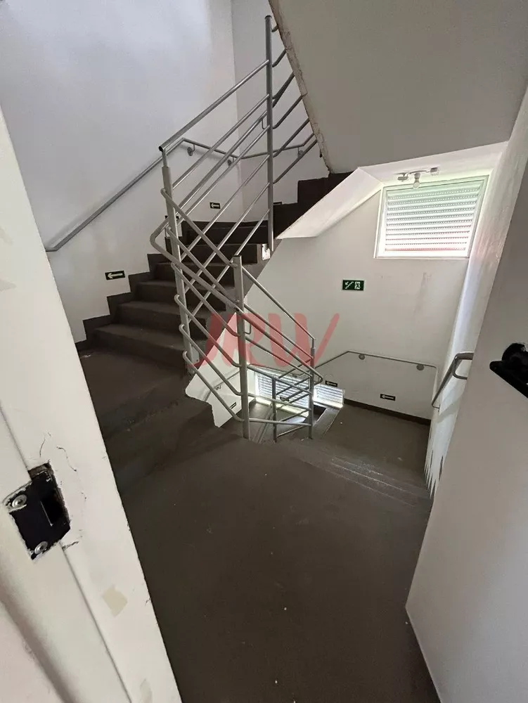 Apartamento à venda com 3 quartos, 80m² - Foto 3