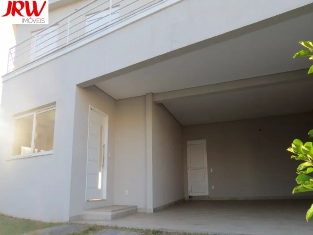 Casa à venda com 4 quartos, 321m² - Foto 3