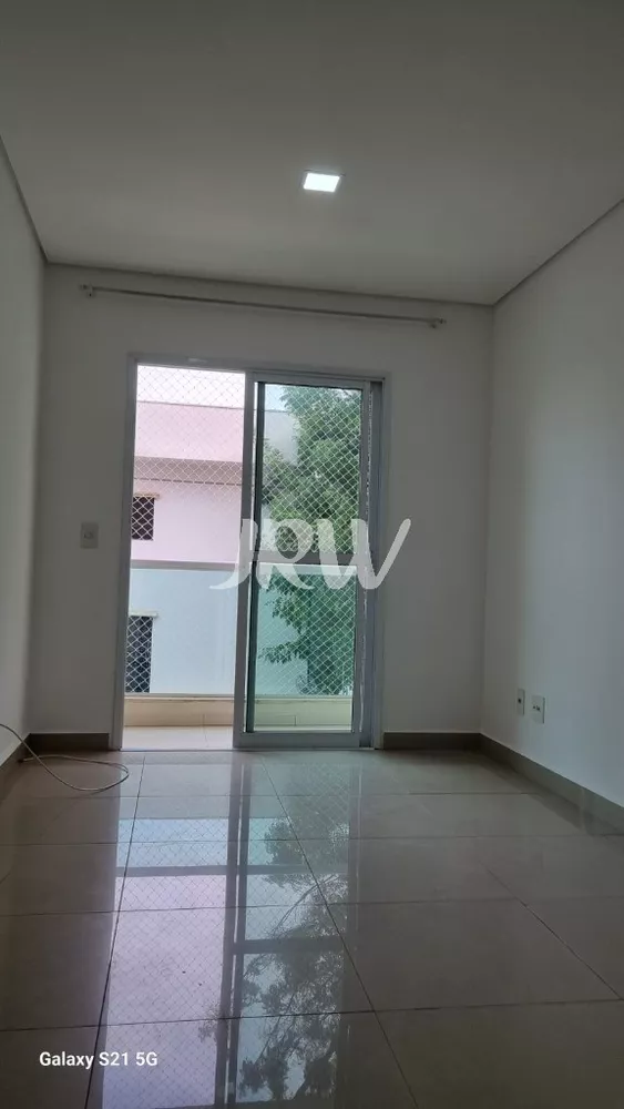 Apartamento à venda com 2 quartos, 60m² - Foto 1