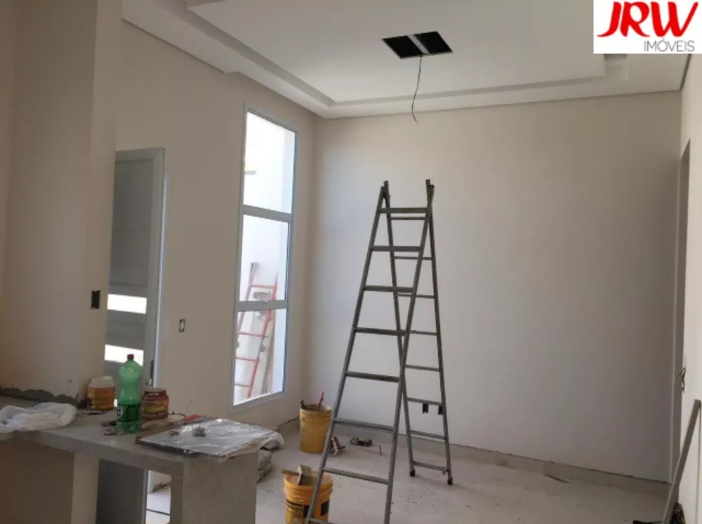 Casa à venda com 3 quartos, 141m² - Foto 4