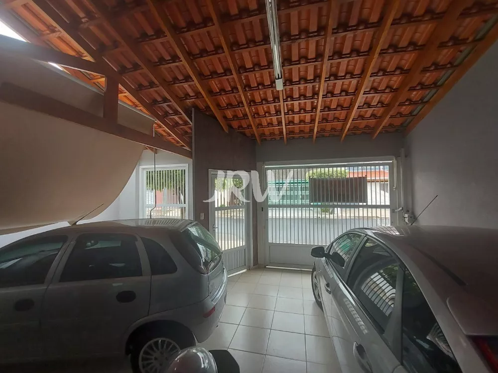 Casa à venda com 3 quartos, 150m² - Foto 3