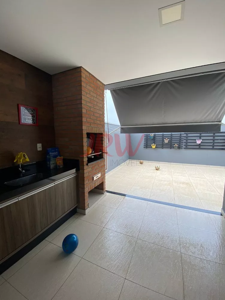 Casa à venda com 3 quartos, 160m² - Foto 8