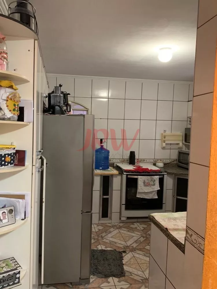 Casa à venda com 3 quartos, 195m² - Foto 7