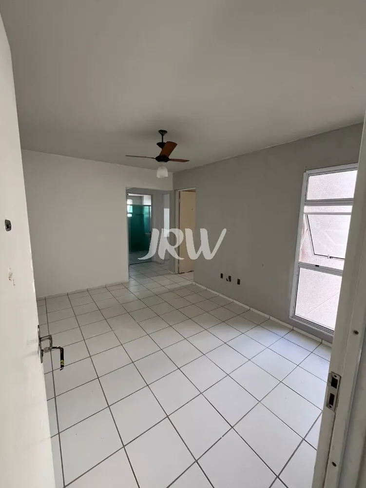 Apartamento à venda com 2 quartos, 51m² - Foto 4