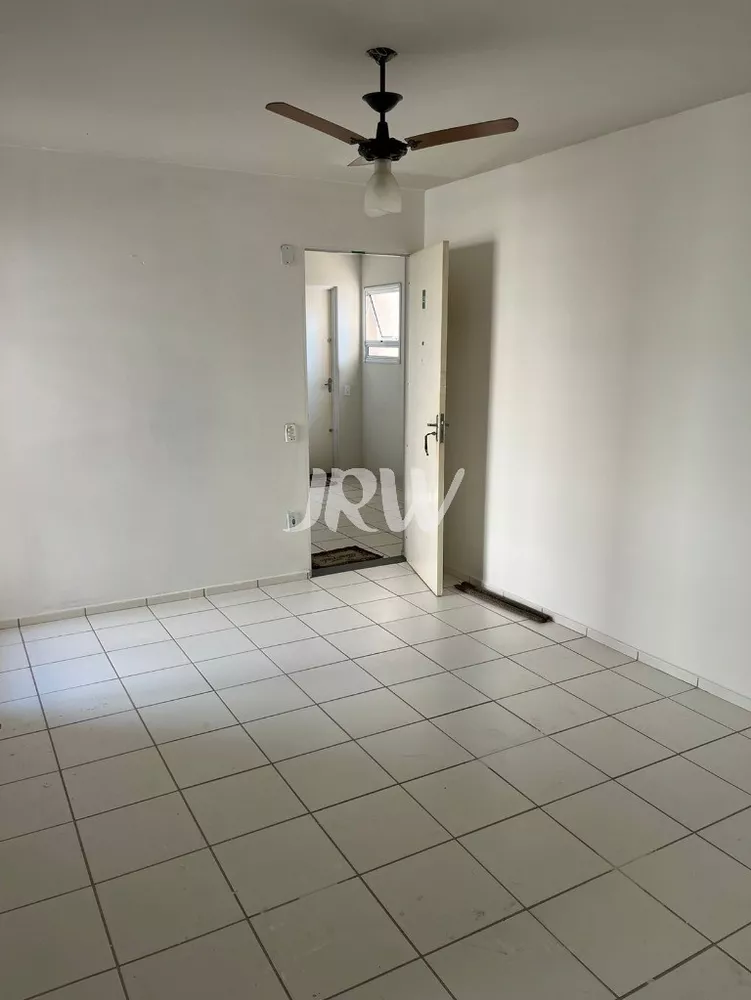 Apartamento à venda com 2 quartos, 51m² - Foto 3