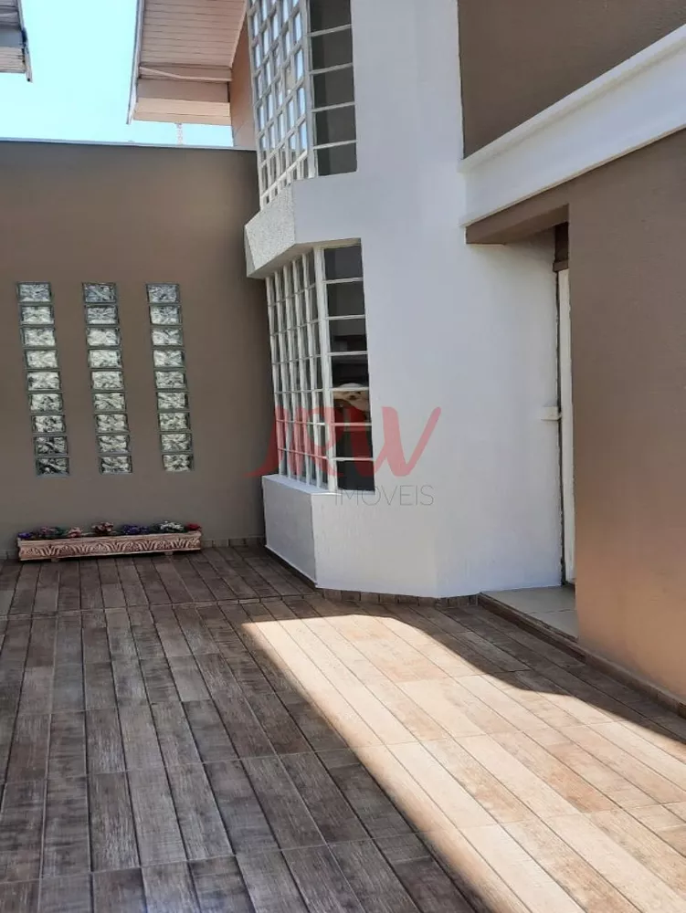 Casa à venda com 3 quartos, 110m² - Foto 2