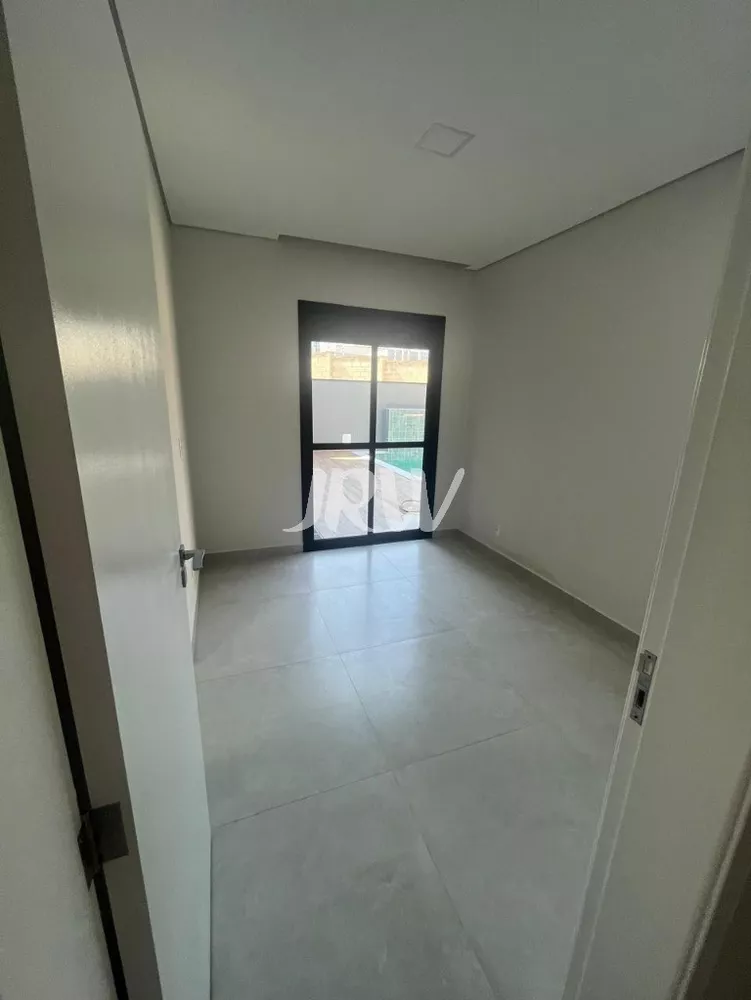 Casa à venda com 3 quartos, 300m² - Foto 12