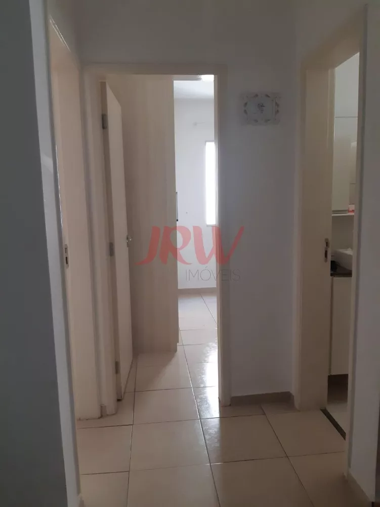 Apartamento à venda com 2 quartos, 50m² - Foto 2