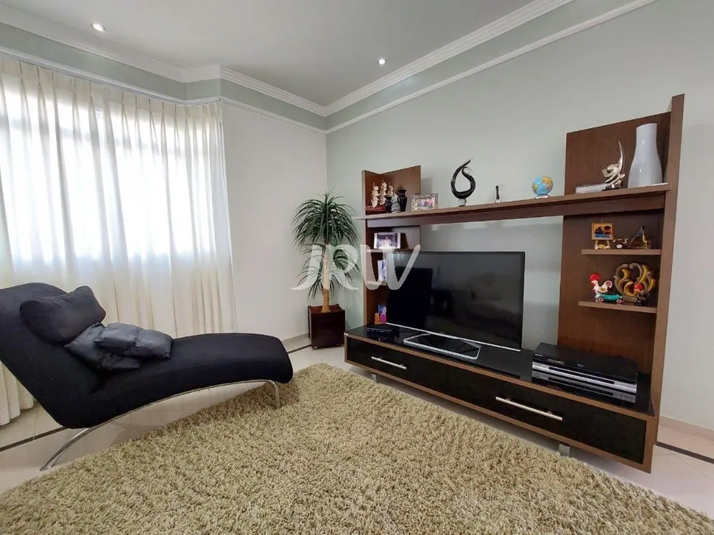 Casa, 3 quartos, 374 m² - Foto 4