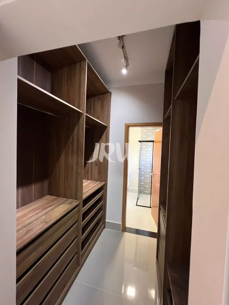 Prédio Inteiro à venda com 3 quartos, 200m² - Foto 8