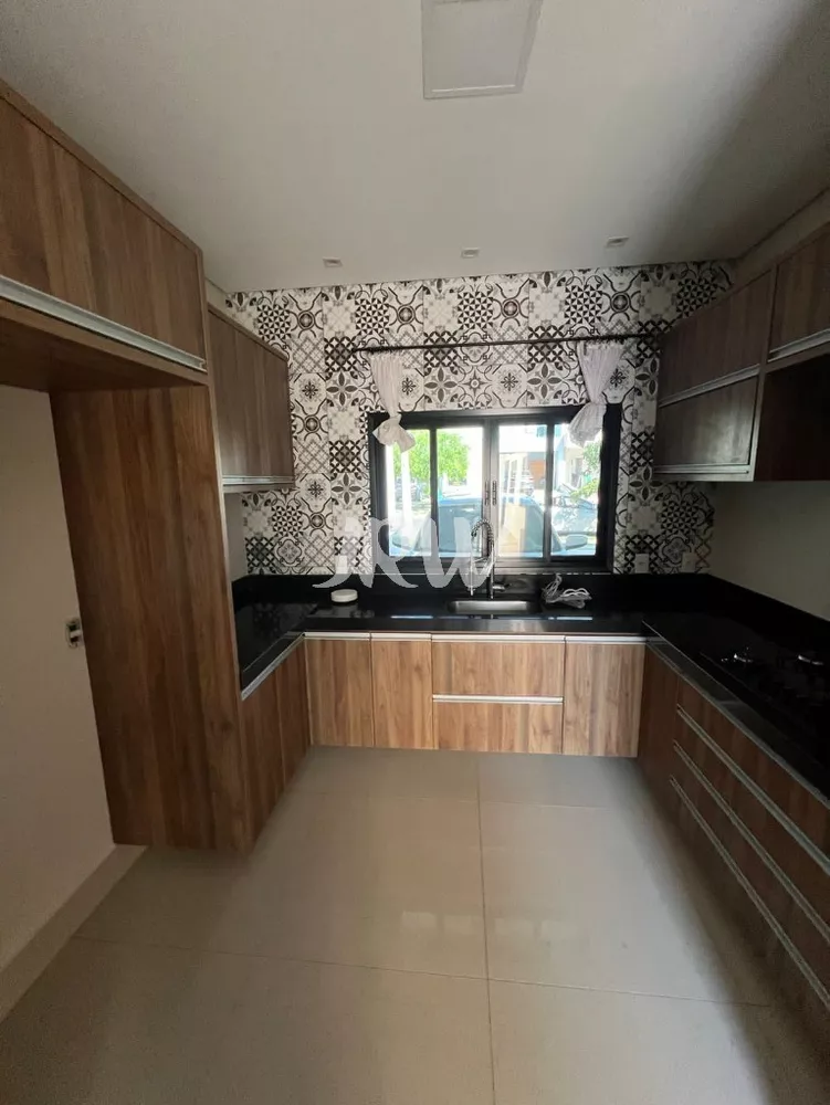 Prédio Inteiro à venda com 3 quartos, 200m² - Foto 4