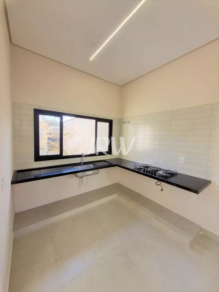 Casa à venda com 2 quartos, 150m² - Foto 5