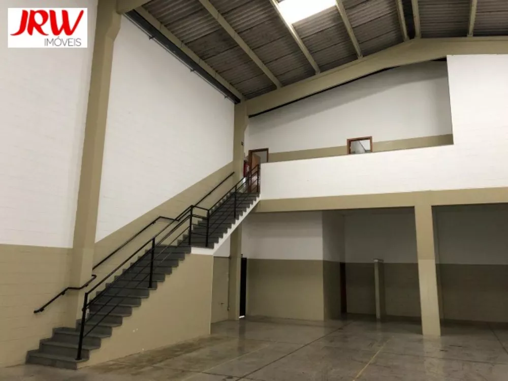 Depósito-Galpão-Armazém para alugar, 1000m² - Foto 2