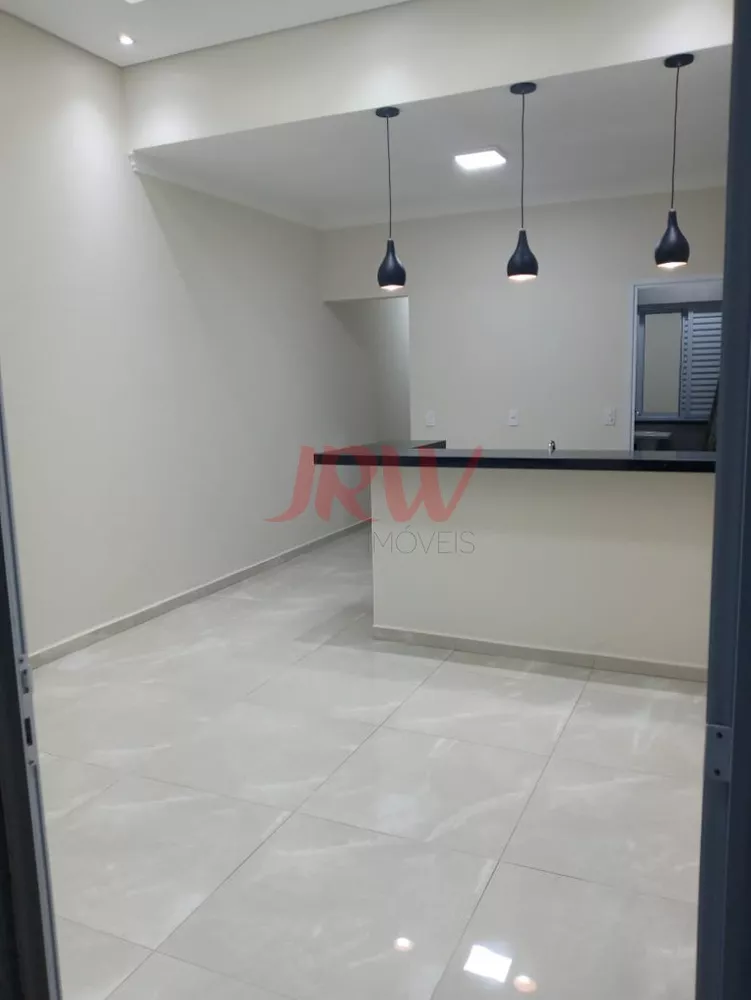 Casa à venda com 2 quartos, 55m² - Foto 10