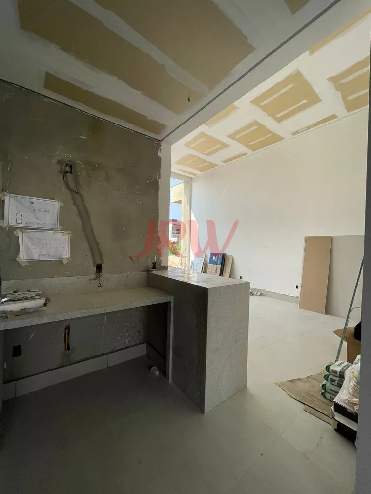 Casa à venda com 3 quartos, 150m² - Foto 3