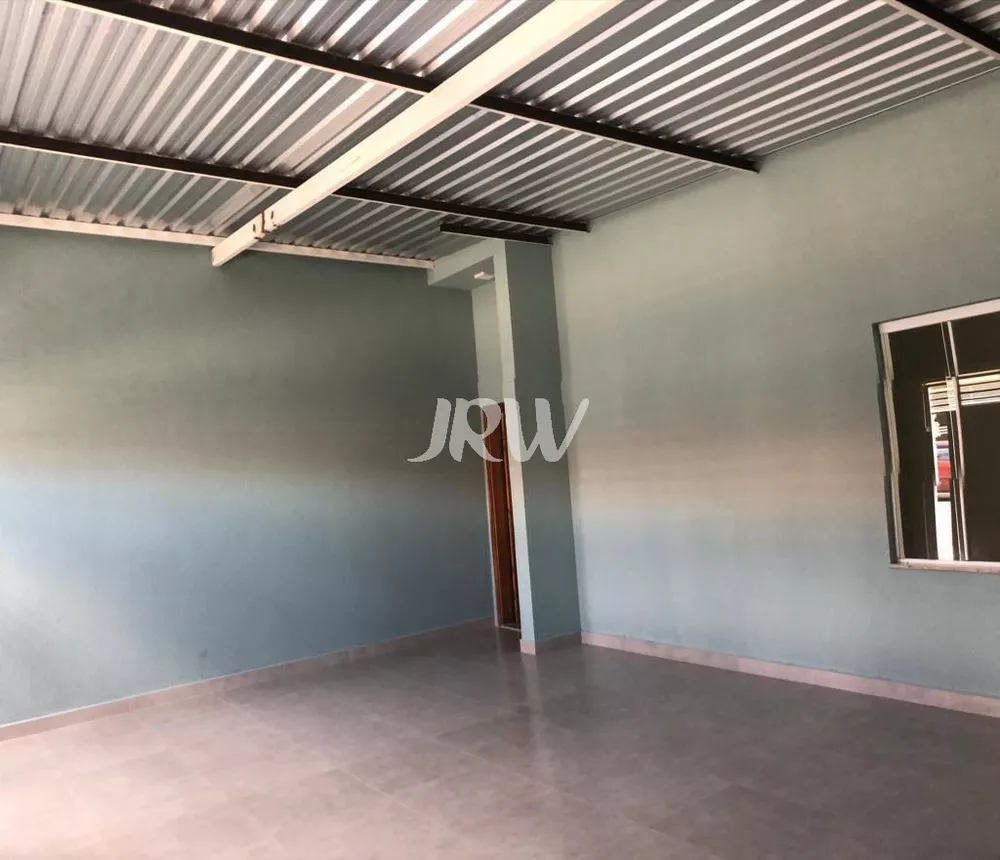 Casa à venda com 3 quartos, 150m² - Foto 2