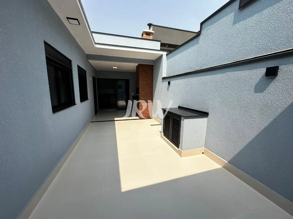 Casa à venda com 3 quartos, 137m² - Foto 4