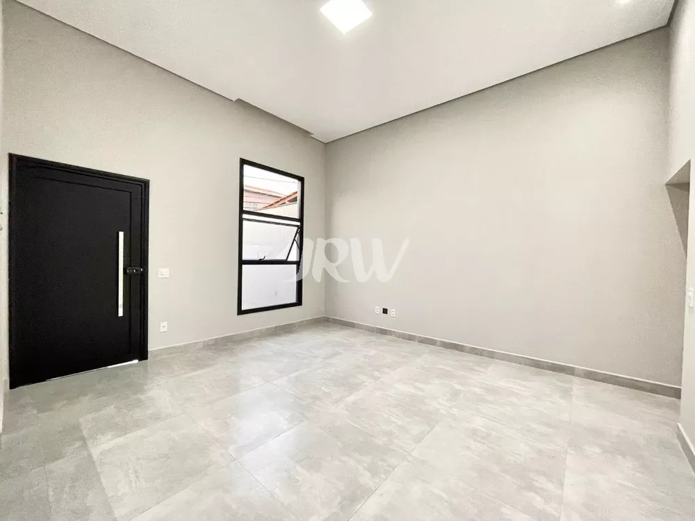 Casa à venda com 2 quartos, 134m² - Foto 3