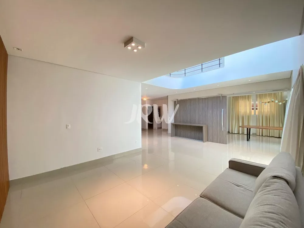 Casa, 4 quartos, 450 m² - Foto 1