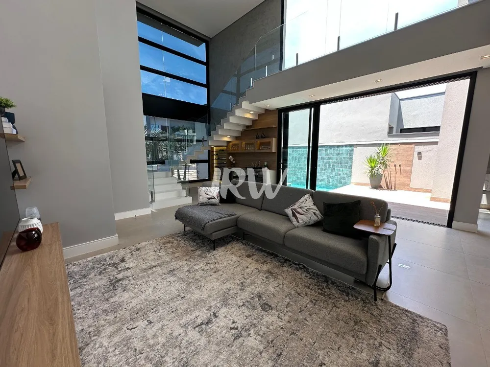 Casa, 4 quartos, 360 m² - Foto 1