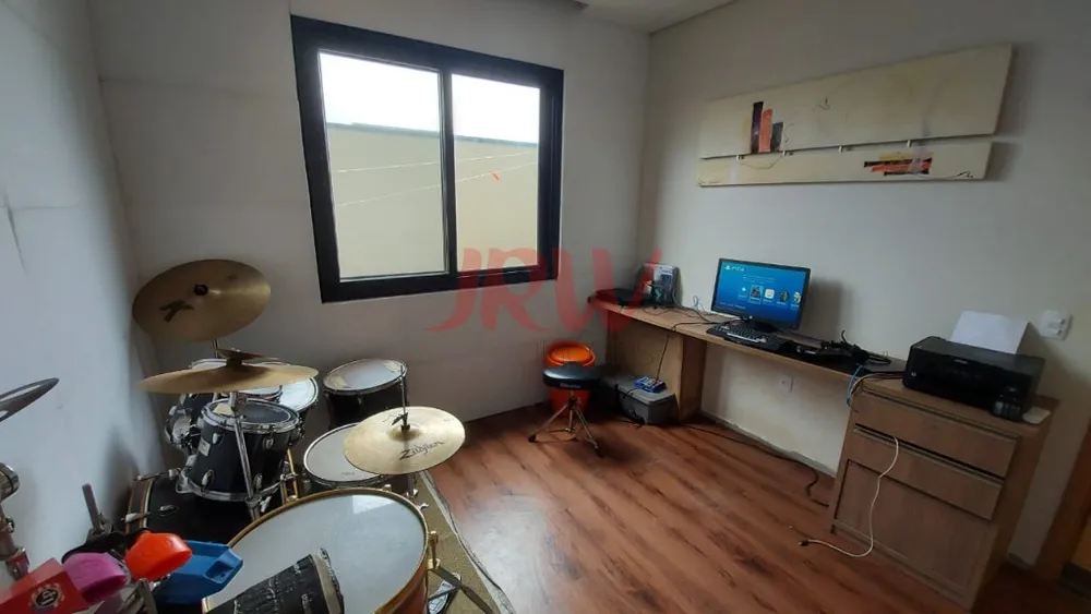Casa, 3 quartos, 300 m² - Foto 15